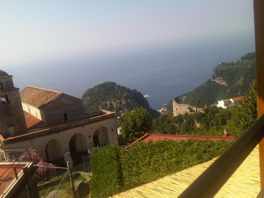 Casa Falcone B&B Scala Δωμάτιο φωτογραφία